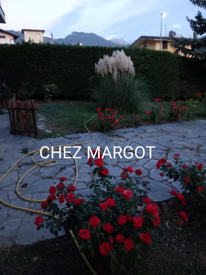夏特林Chez Margot公寓 外观 照片