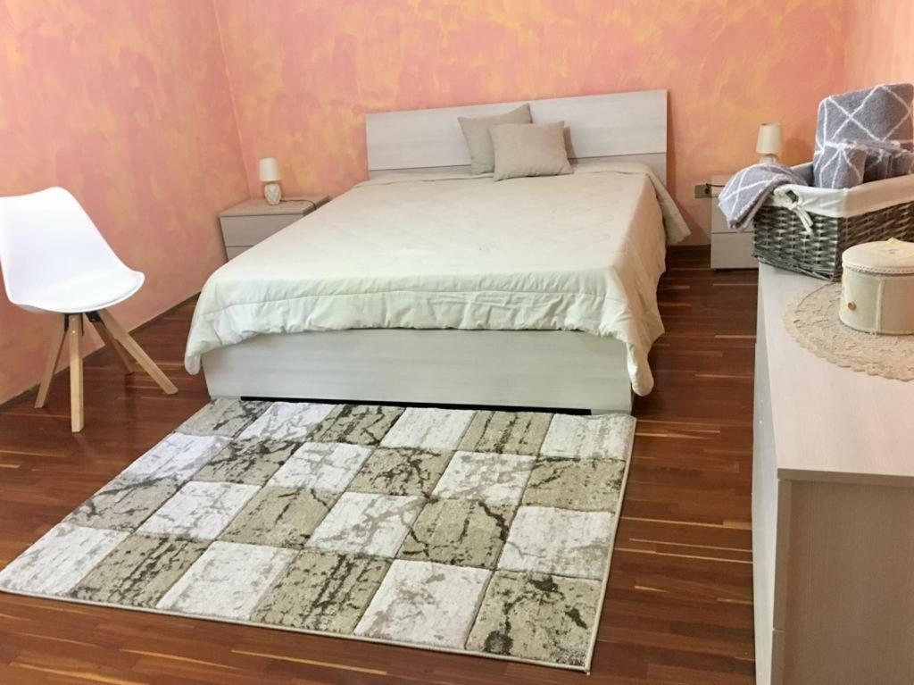夏特林Chez Margot公寓 外观 照片